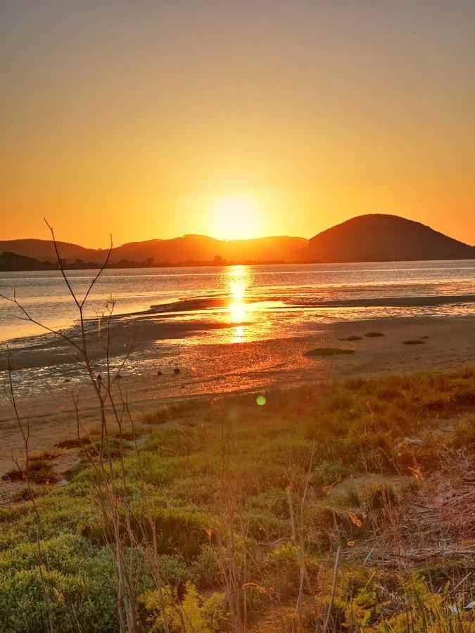 Los Rosales อัมปวยโร ภายนอก รูปภาพ